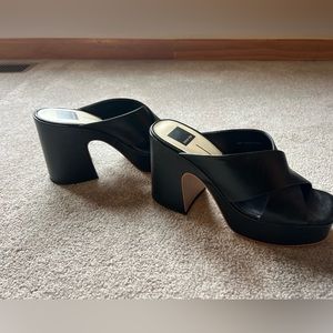 Dolce Vida Wonder Heels